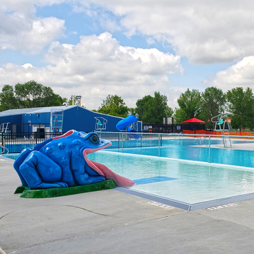 CROSBY SWIMMING POOL